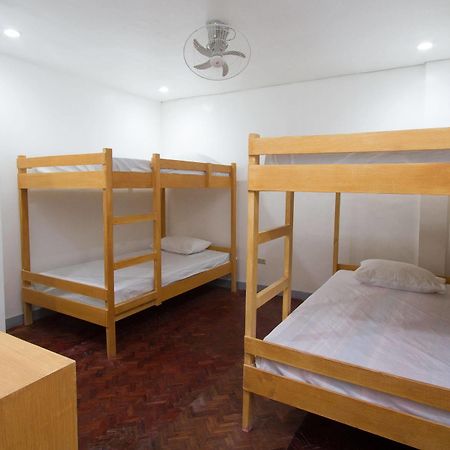 Lokal Hostel San Pedro Makati Eksteriør billede