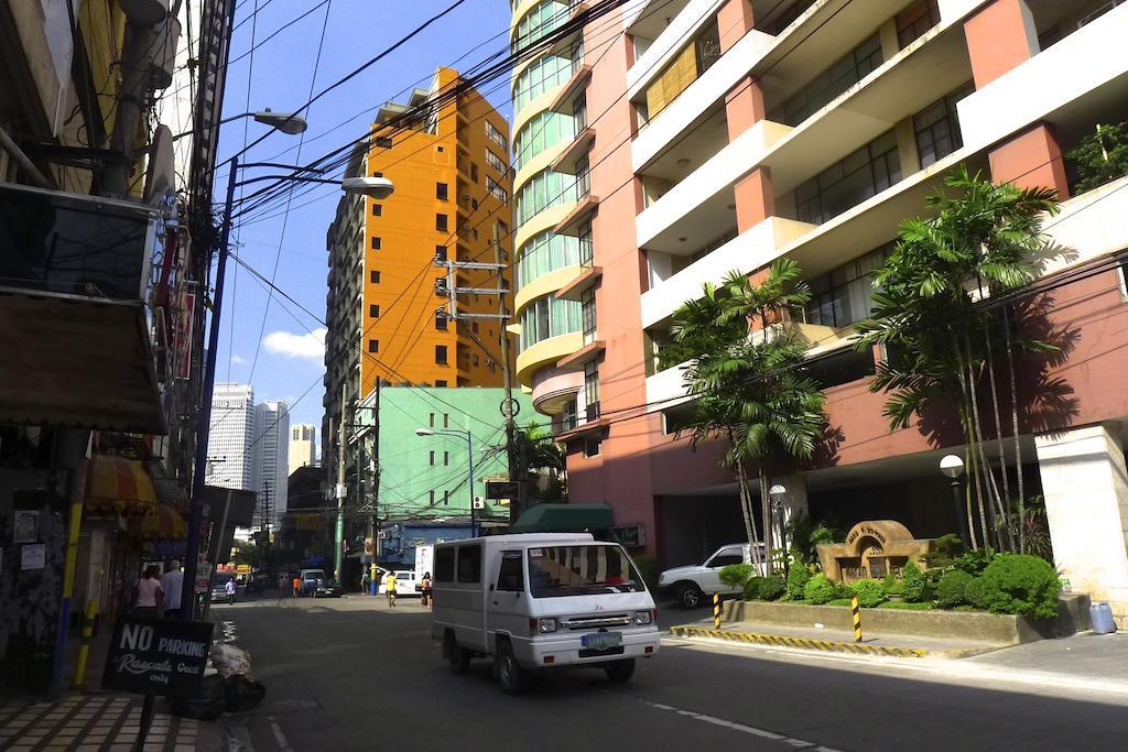 Lokal Hostel San Pedro Makati Eksteriør billede