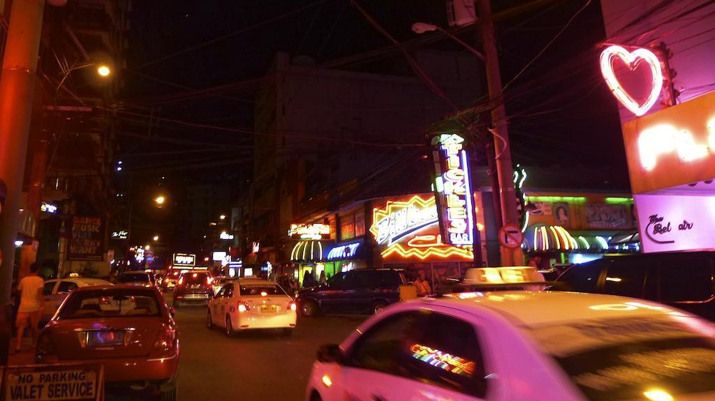 Lokal Hostel San Pedro Makati Eksteriør billede