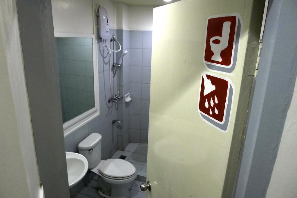Lokal Hostel San Pedro Makati Eksteriør billede
