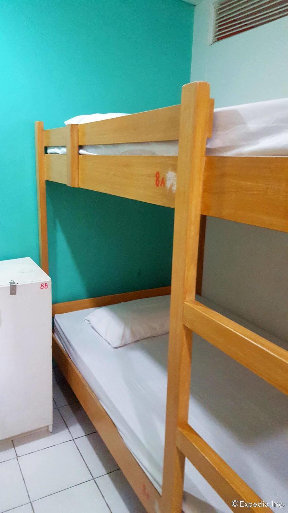 Lokal Hostel San Pedro Makati Eksteriør billede