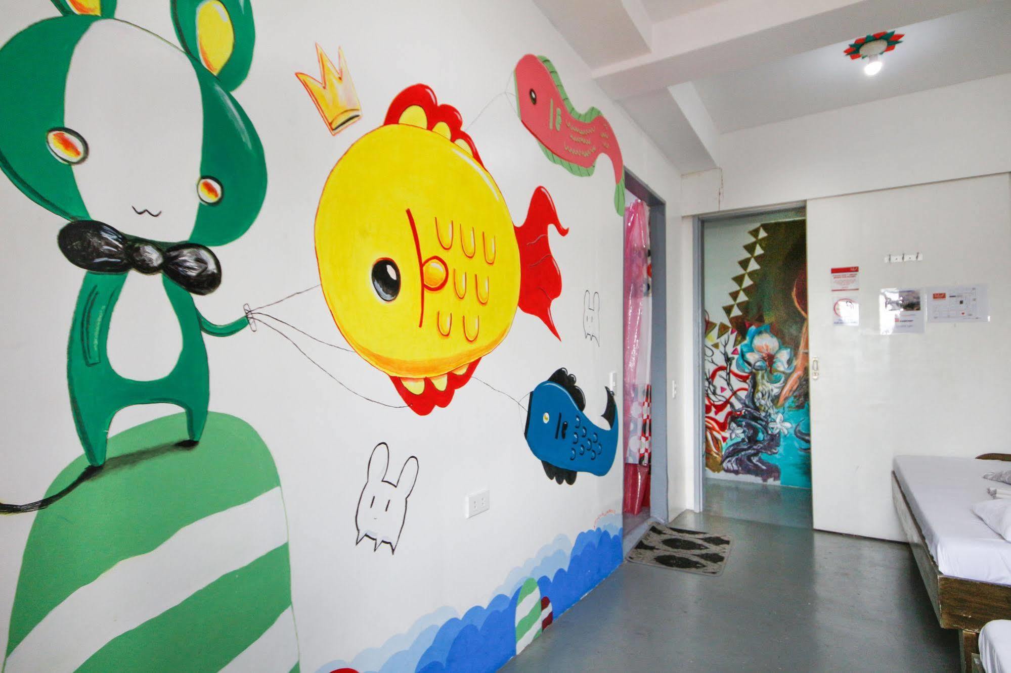 Lokal Hostel San Pedro Makati Eksteriør billede